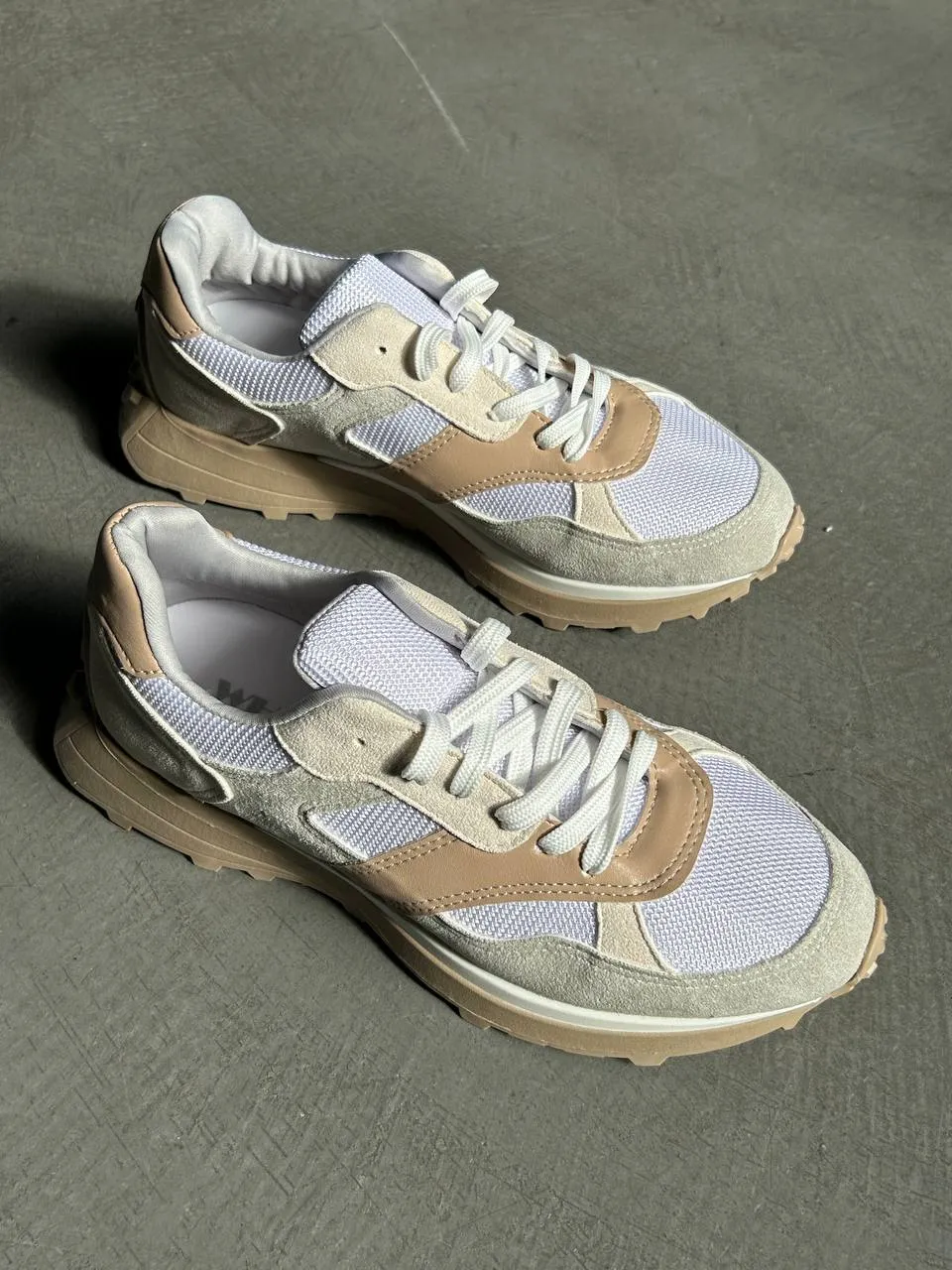 Beige sneakers