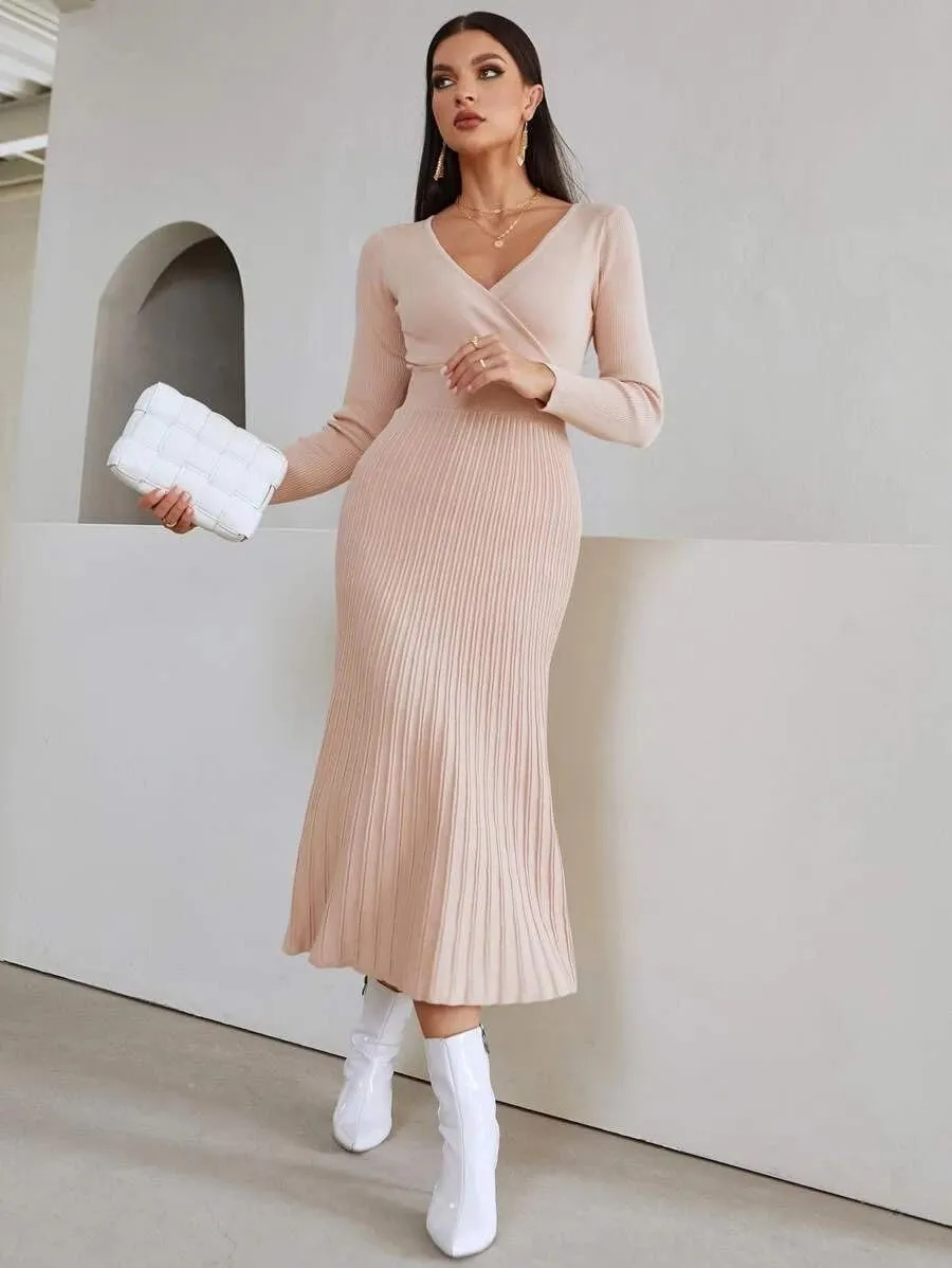SISKIN Fall Dress & Sweater - V Neck, Long Sleeve, Elegant Wrap Dress
